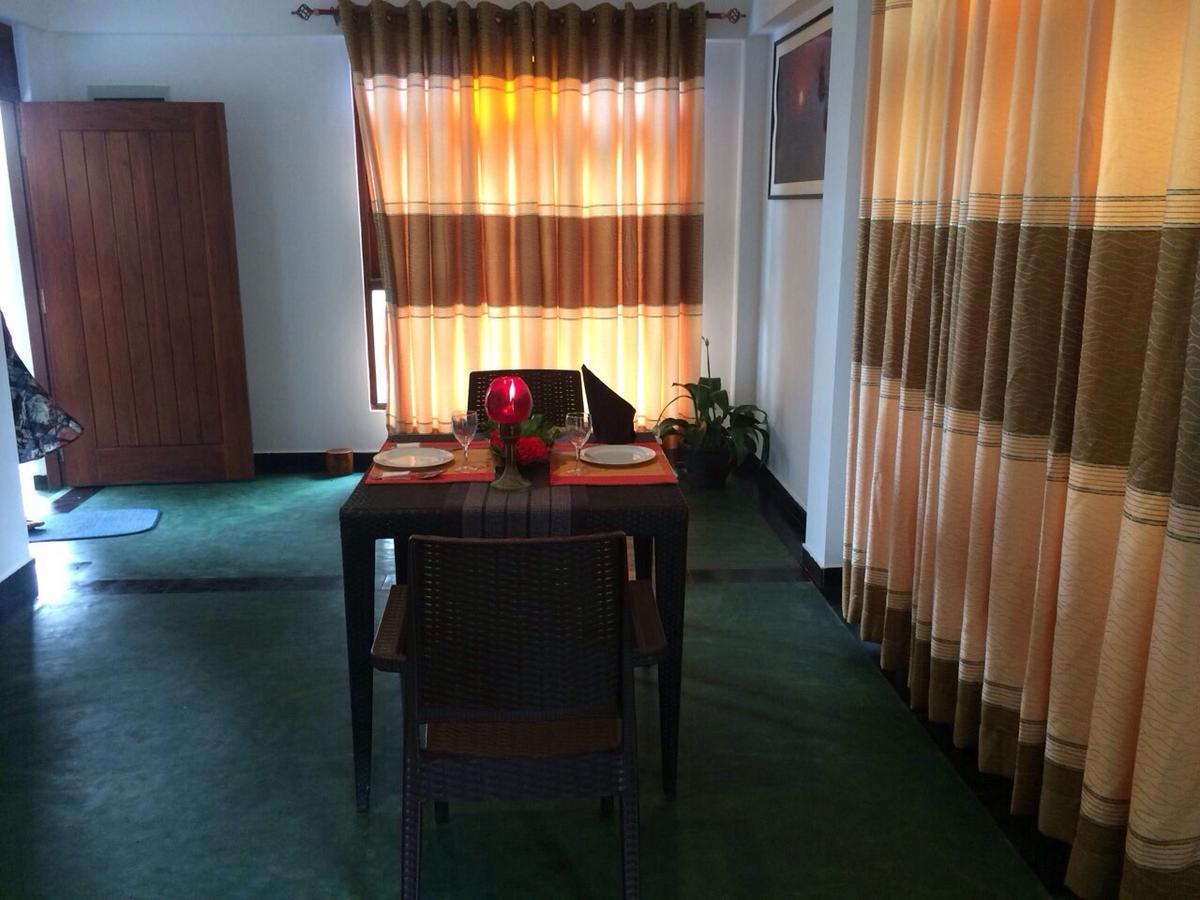 Dinu Villa ガル エクステリア 写真